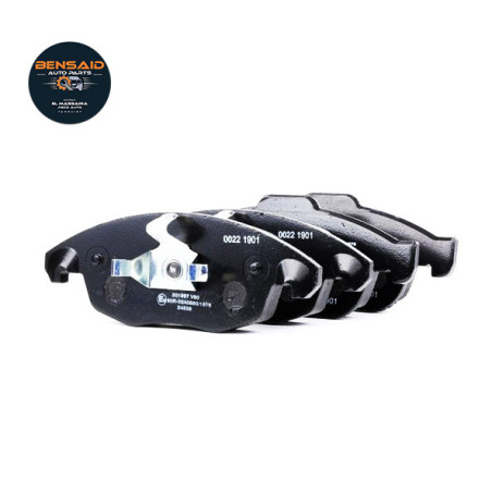 Jeu de plaquettes de frein  05P1351 LPR